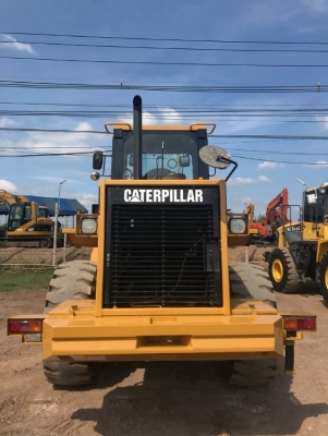 ขายรถตักล้อยาง CAT 938F (ขนาดเท่า WA300) รถนอกนำเข้าเองจากญี่ปุ่น สภาพสวยพร้อมใช้งาน มีVDOการทำงานครับ