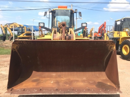 ขายรถตักล้อยาง CAT 938F (ขนาดเท่า WA300) รถนอกนำเข้าเองจากญี่ปุ่น สภาพสวยพร้อมใช้งาน มีVDOการทำงานครับ