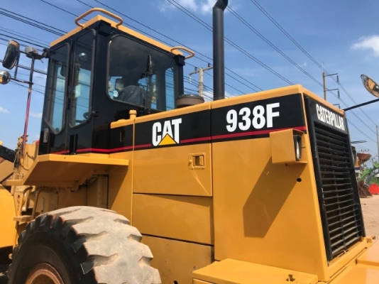 ขายรถตักล้อยาง CAT 938F (ขนาดเท่า WA300) รถนอกนำเข้าเองจากญี่ปุ่น สภาพสวยพร้อมใช้งาน มีVDOการทำงานครับ