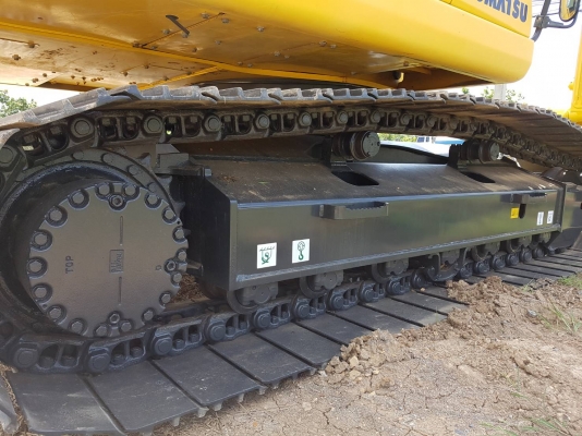 KOMATSU PC200-7 7000 ชม. สนใจติดต่อ 081-4283210