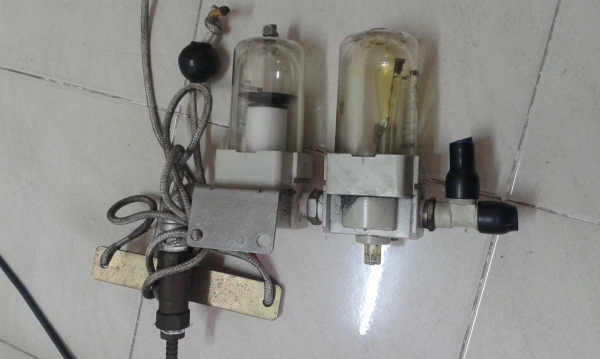 กรองฝุ่่นกรองน้ำมันของใหม่เก่าเก็บ