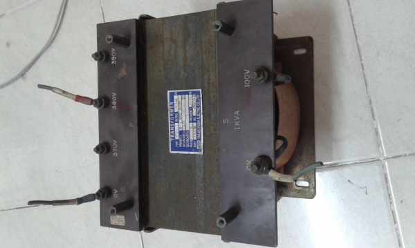 หม้อแปลงไฟ3เฟสเป็น 100 โวล์ 1เฟส 1kw.