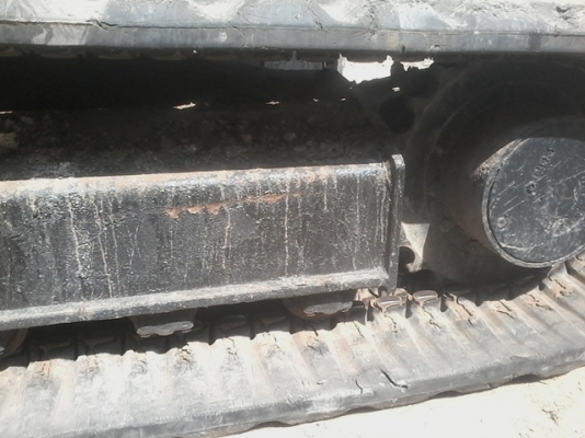 ขายด่วน***CAT 308 BSR  รถขุดตีนตะขาบขนาดใหญ่   เก่านอก  ขายตามสภาพ  มีเอกสาร / มีเก๋ง  / ใบมีด / พร้อมด้วยลายเจาะหัวกระแทก  ที่มากะตัวรถ   รถ+หัวเจาะ 650,000 บาท เอาแค่ตัวรถ ราคา580,000 บาท สนใจ 089-2619445