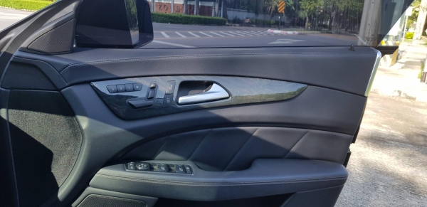 "2013 Benz cls 250 CDI AMG Package"