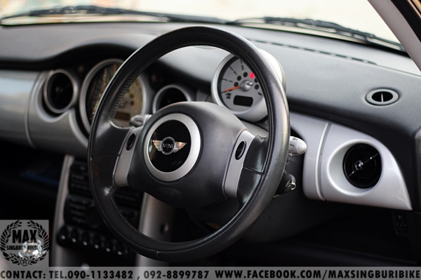 mini cooper จดประกอบปี2010 สภาพสวย พร้อมใช้ เครื่อง1600 เกียร์ธรรมาดา ล้อแม๊กขอบ17