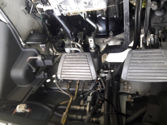 ขายรถโฟร์คลิฟท์มือสอง ขายรถโฟร์คลิฟท์มือสอง