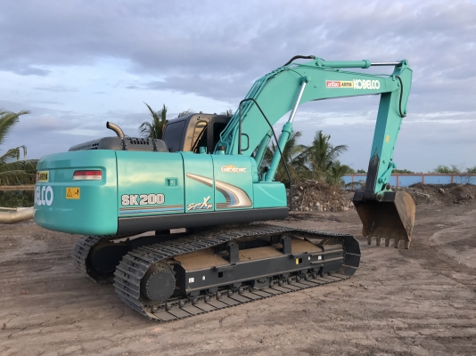 KOBELCO SK200-8 Super-XM 7000 ชม สภาพสวยพร้อมใช้ สนใจติดต่อ 081-4283210