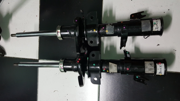 ขายโช็คหน้ามาสด้า2