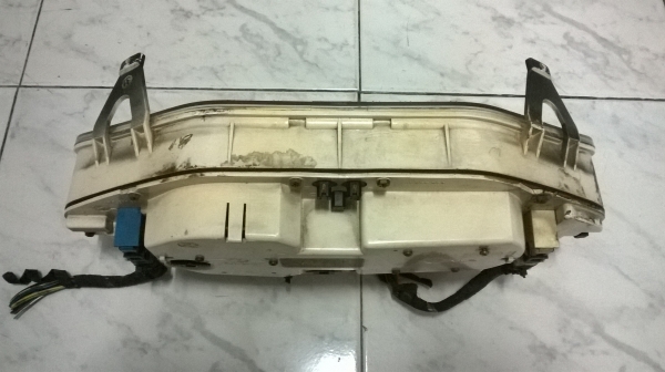 ขายไมล์ e30 VDO in germany 4สูบ แท้ติดรถ สภาพok ราคา2000 โทร0924462525โส กทม