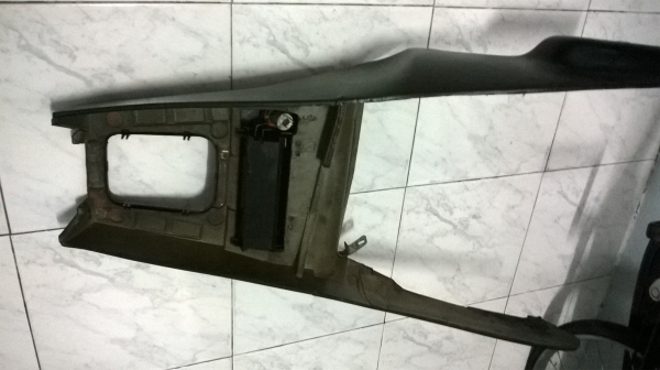 ขายคอนโซนกลาง e30 4ประตู สภาพok ราคา1000 โทร0924462525โส กทม ขายคอนโซนกลาง e30 4ประตู สภาพok ราคา1000 โทร0924462525โส กทม