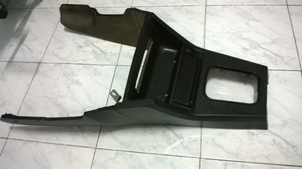 ขายคอนโซนกลาง e30 4ประตู สภาพok ราคา1000 โทร0924462525โส กทม ขายคอนโซนกลาง e30 4ประตู สภาพok ราคา1000 โทร0924462525โส กทม