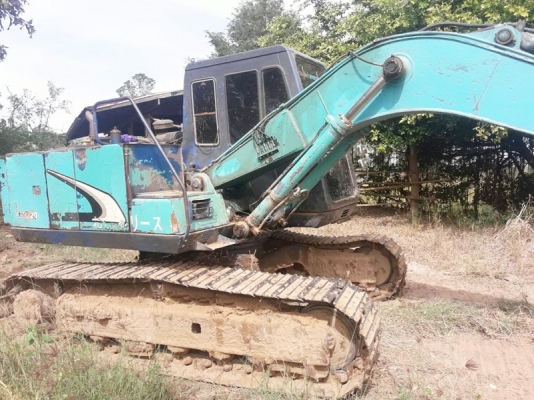 แม็คโครKOBELCO- SK120-2สภาพสวยพร้อมใช้งานจริง แม็คโครKOBELCO- SK120-2สภาพสวยพร้อมใช้งานจริง