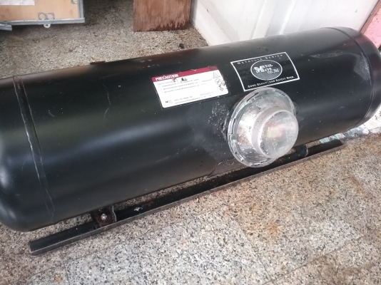 ขายถังแกส LPG 64ลิตร แถมชุด เพิ่งถอด