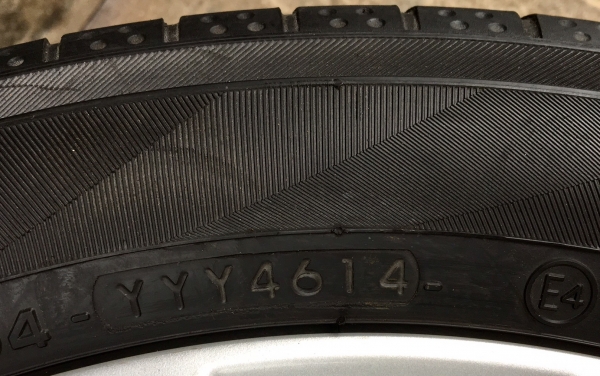 แม็ก Mitsu Attrage ขอบ 15 พร้อมยาง Yokohama 185-55-15 ปี 15