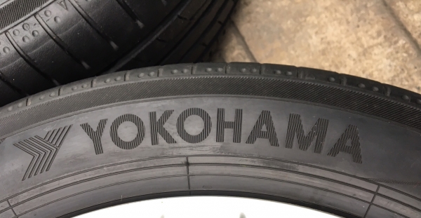 แม็ก Mitsu Attrage ขอบ 15 พร้อมยาง Yokohama 185-55-15 ปี 15