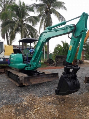 ขายจ้า KOMATSU PC40-7  เก่าญี่ปุ่นแท้  มีลายแย๊ก  4,XXX  ชั่วโมง  พร้อมทำสีใหม่  ลองระบบกันได้ทุกวันจ้า  089-3818694  ดวงนภา