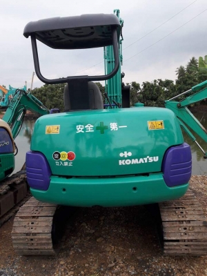 ขายจ้า KOMATSU PC40-7  เก่าญี่ปุ่นแท้  มีลายแย๊ก  4,XXX  ชั่วโมง  พร้อมทำสีใหม่  ลองระบบกันได้ทุกวันจ้า  089-3818694  ดวงนภา