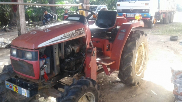 100000บาทรถไถ31แรงนางาซากิมีทะเบียน ใบดันหน้า โรตารี่ ผาน5 100000บาทรถไถ31แรงนางาซากิมีทะเบียน ใบดันหน้า โรตารี่ ผาน5