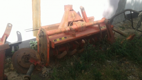 100000บาทรถไถ31แรงนางาซากิมีทะเบียน ใบดันหน้า โรตารี่ ผาน5 100000บาทรถไถ31แรงนางาซากิมีทะเบียน ใบดันหน้า โรตารี่ ผาน5