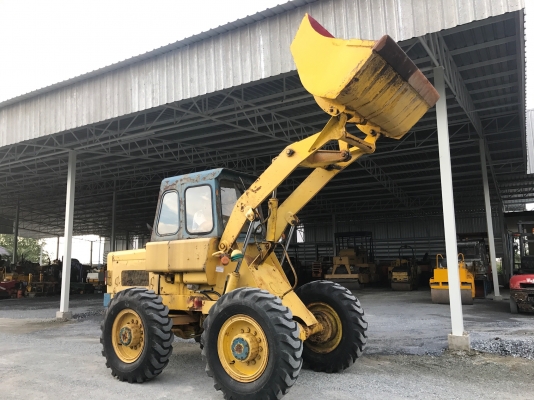 ขายรถตักKOMATSUรุ่นJH30Bรถนอกนำเข้าไม่เคยใช้งานในไทย สภาพดี เครื่องดีเซล4สูบขาย420000ลดเหลือ390000บาท Line:Jiraroj2909