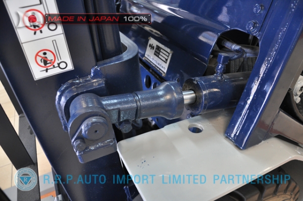 ขายรถโฟล์คลิฟท์มือสอง KOMATSU รุ่น FG20-252967 นำเข้าจากประเทศญี่ปุ่น 100\% ไม่เคยใช้งานในไทย