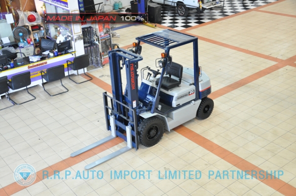 ขายรถโฟล์คลิฟท์มือสอง KOMATSU รุ่น FG20-252967 นำเข้าจากประเทศญี่ปุ่น 100\% ไม่เคยใช้งานในไทย