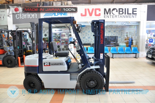 ขายรถโฟล์คลิฟท์มือสอง KOMATSU รุ่น FG20-252967 นำเข้าจากประเทศญี่ปุ่น 100\% ไม่เคยใช้งานในไทย