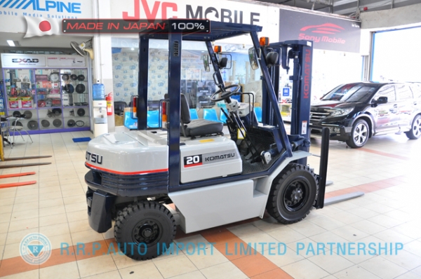 ขายรถโฟล์คลิฟท์มือสอง KOMATSU รุ่น FG20-252967 นำเข้าจากประเทศญี่ปุ่น 100\% ไม่เคยใช้งานในไทย