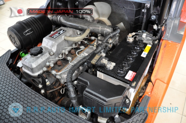 ขายรถโฟล์คลิฟท์มือสอง TOYOTA รุ่น 8FD25-14568 นำเข้าจากประเทศญี่ปุ่น 100\% ไม่เคยใช้งานในไทย