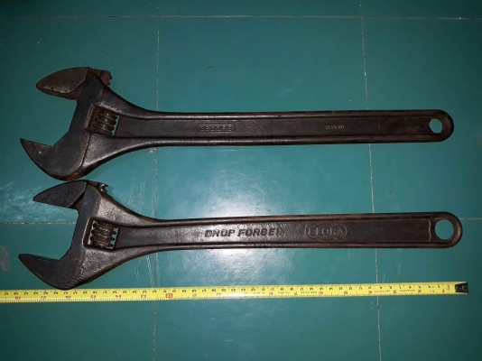 ขายประแจเลื่อนGEDORE 18" ;  EROLA 18" MADE IN GERMANY. งานเก่ามือสองสภาพดี