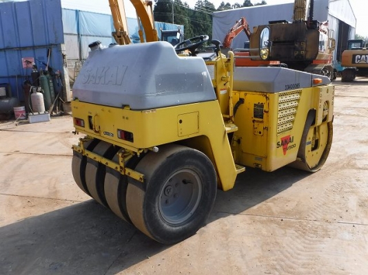 รถบด Sakai TW500-1 เครื่องIsuzu เก่าญี่ปุ่น 2,900ชม.