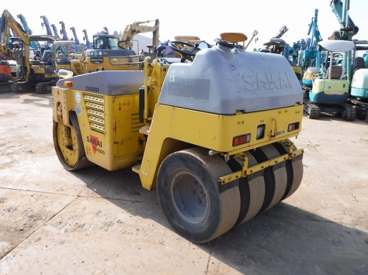 รถบด Sakai TW500-1 เครื่องIsuzu เก่าญี่ปุ่น 2,900ชม.