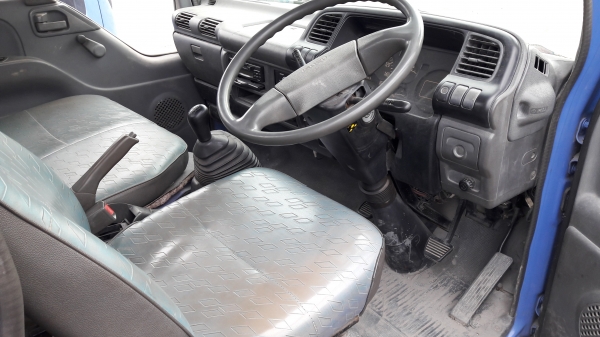 Isuzu NKR 4JB-Turbo 4 ล้อ ห้างแท้ มีหลายคันให้เลือก