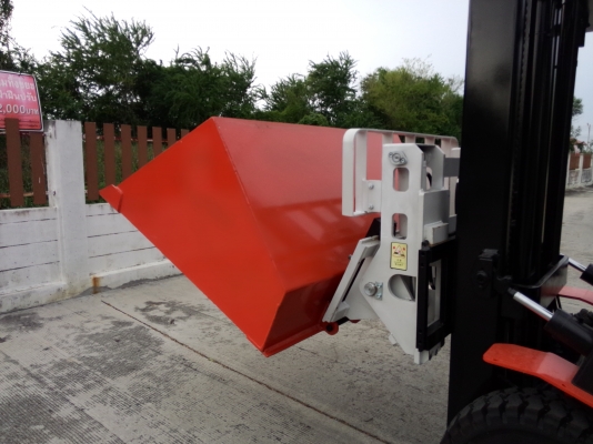 ขายฟอร์คลิฟท์ขนาด 2.5 ตันเสายกสูง 4 เมตร สนใจ 0813535948