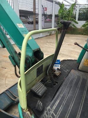 YANMAR VIO30-2 รถขุด นำเข้าจากญี่ปุ่น โทร. 080-6565422 (หนิง)