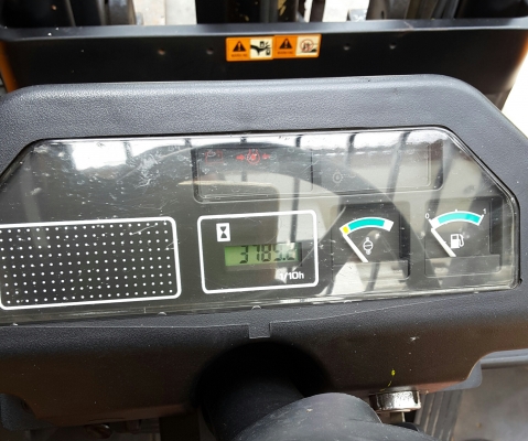 ขาย 4.5 ตันสภาพสวย สนใจ 0813535948