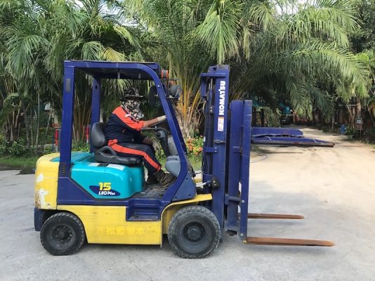 ขายFORKLIFT KOMATSU FG15-16(เสา3เมตร)(งาหนีบ)(auto)(1.5ตัน) สวยเดิมจากญี่ปุ่น ยังไม่เคยใช้ในไทย 150,000เท่านั้น!!