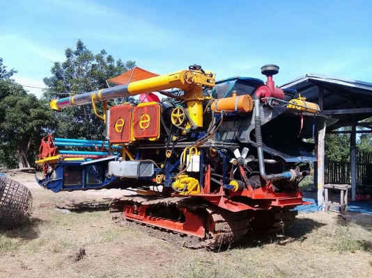 ขายรถเกี่ยวข้าว เสปก10-22-195 ปากใหม่คอใหม่ ช่วงล่างใหม่ พร้อมใช้งานราคา700,000 สนใจโทร 090-8588220 090-3258446 090-4610380 ดูประกาศทั้งหมด https://www.facebook.com/narong2truck/ www.narong2truck.com www.truck.in.th/498 รับจัดไฟแนนซ์นอกสถานที่ เพจFacebook