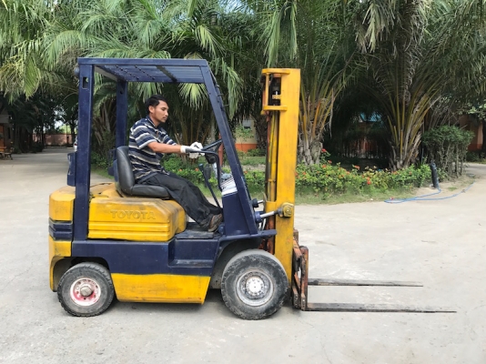 ขายFORKLIFT TOTOTA รุ่น5FG15(1.5ตัน) สวยเดิม 89,000เท่านั้น!!