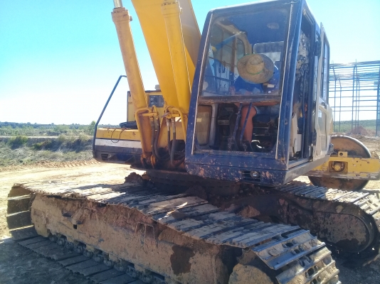 ขายรถ แบคโฮ KOBELCO MARK 3