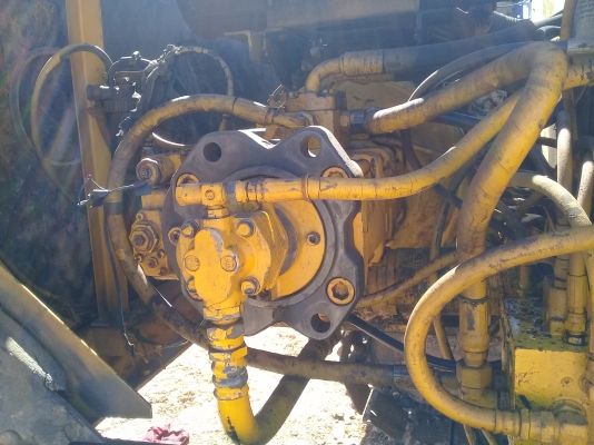 ขายรถ แบคโฮ KOBELCO MARK 3