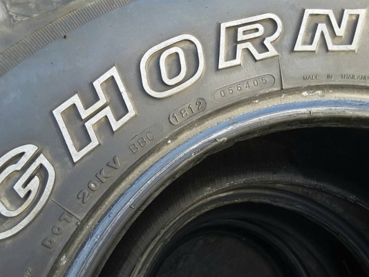 ยาง 35 นิ้ว Maxxis Bighorn 35-12.5-15 ปี12 สภาพดี 1 ชุด ยาง 35 นิ้ว Maxxis Bighorn 35-12.5-15 ปี12 สภาพดี 1 ชุด