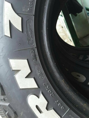 ยาง 32 นิ้ว Maxxis MT764 ขนาด 265-75-16 ปี15 สวยๆ 1ชุด ยาง 32 นิ้ว Maxxis MT764 ขนาด 265-75-16 ปี15 สวยๆ 1ชุด