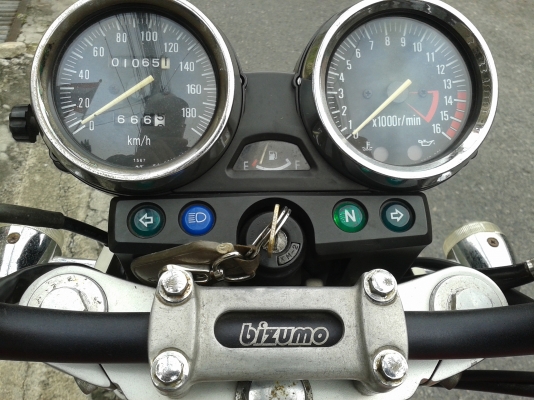 ขาย/แลก kawasaki zephyr400 ทะเบียนโอน ขาย/แลก kawasaki zephyr400 ทะเบียนโอน