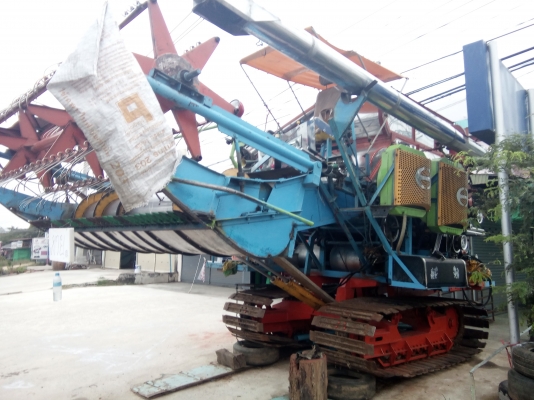 ไทยเจ่ริญ. 460000  . สนใจโทรมา ราคาคูยกัน พอขายได้ขายเลย รถเจ้าของเอง  061-6319748