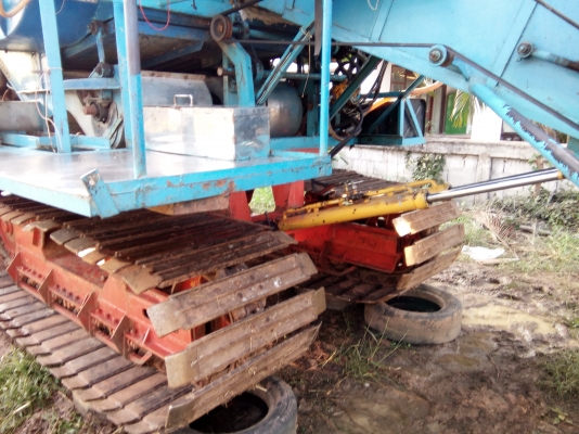 ไทยเจ่ริญ. 460000  . สนใจโทรมา ราคาคูยกัน พอขายได้ขายเลย รถเจ้าของเอง  061-6319748