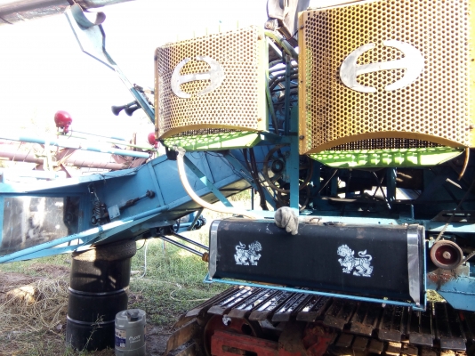 ไทยเจ่ริญ. 460000  . สนใจโทรมา ราคาคูยกัน พอขายได้ขายเลย รถเจ้าของเอง  061-6319748