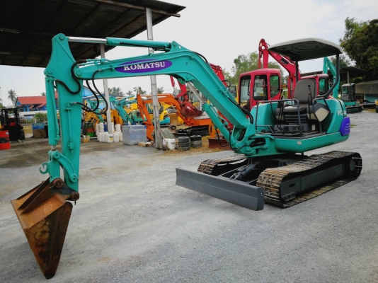 ขายครับ KOMATSU PC40-7 รุ่นยอดนิยม รถนำเข้าจากญี่ปุ่น โทร.090-986-2521 อ๊อบ