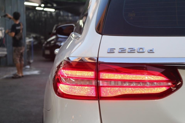 Benz E220d Estate AMG Dynamic ปี16 (ดีเซล)