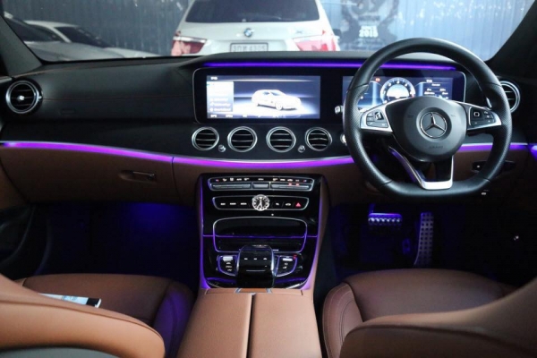 Benz E220d Estate AMG Dynamic ปี16 (ดีเซล)